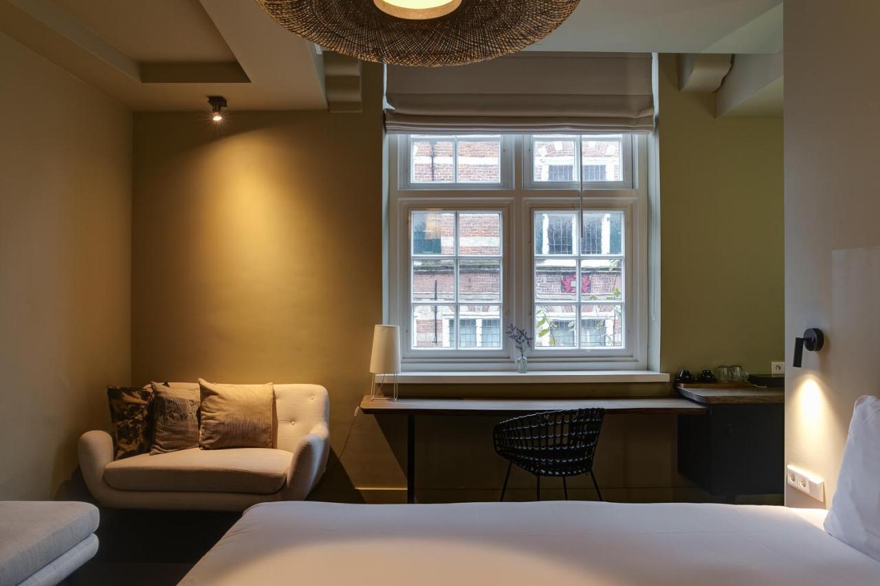 Vesting Hotel